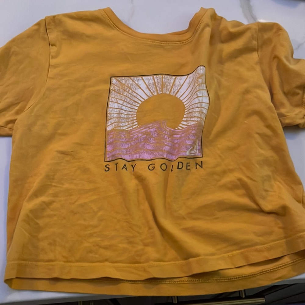 orange  stay golden roxy a little cropped tee size 14 no stains